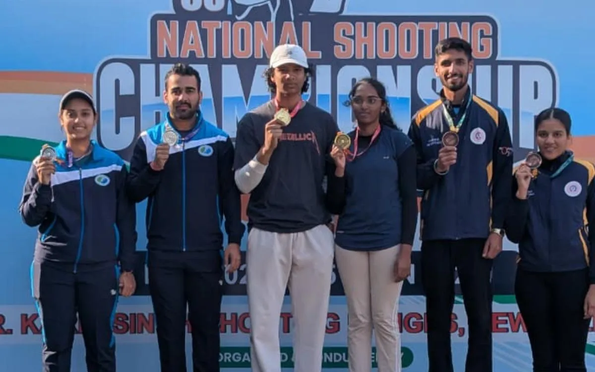 68वीं राष्ट्रीय निशानेबाज़ी चैंपियनशिप में अनंतजीत सिंह नरूका और दर्शन राठौड़ ने मिक्स्ड टीम स्कीट में जीता गोल्ड मेडल