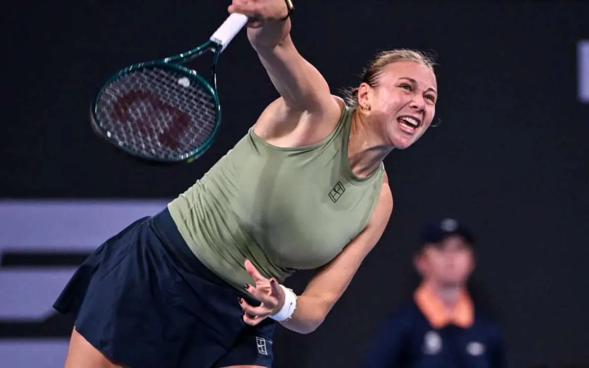 Australian Open 2026: लोरेन्ज़ो मुसेट्टी को हराकर चौथे राउंड में अमांडा अनिसिमोवा