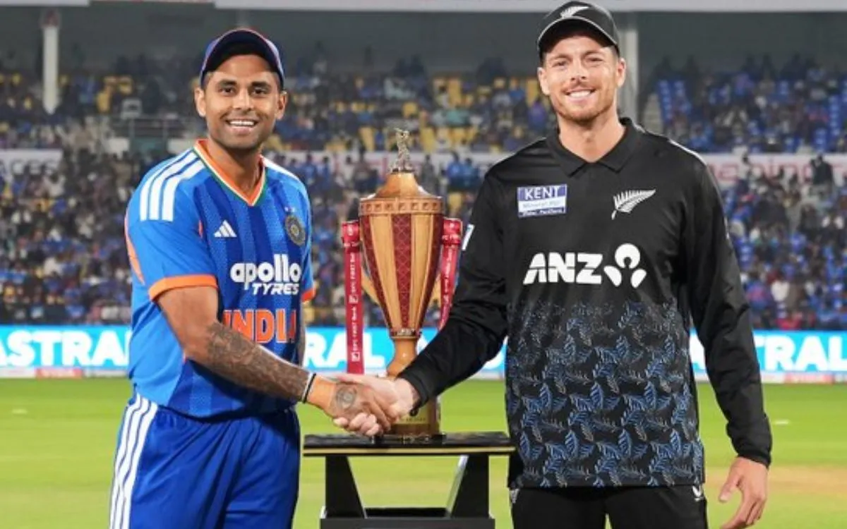 IND vs NZ: टीम इंडिया के खिलाफ पहले T20I में न्यूजीलैंड ने चुनी गेंदबाजी,प्लेइंग XI पर डालें नजर