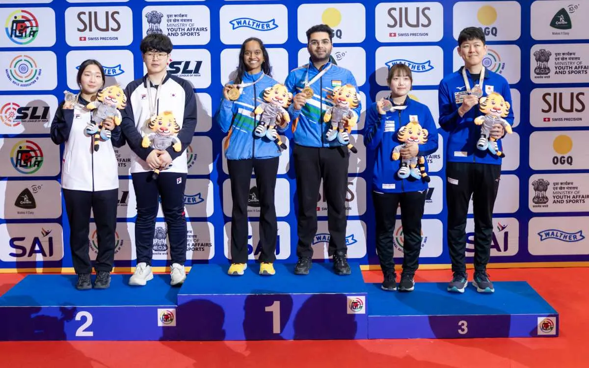 Asian Rifle/Pistol Championship: एलावेनिल–अर्जुन की जोड़ी का शानदार प्रदर्शन, भारत ने 50 मेडल का आंकड़ा पार किया