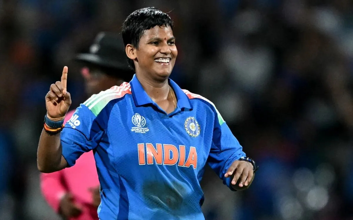 दीप्ति शर्मा की घातक गेंदबाजी, टीम इंडिया ने चौथे T20I में साउथ अफ्रीका को दी मात