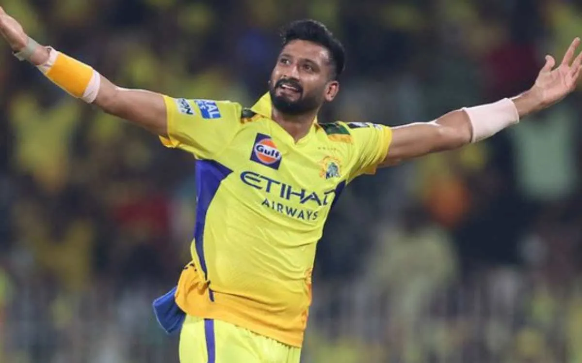 IPL 2026: CSK में कुलदीप यादव की एंट्री, चोटिल खलील अहमद की जगह मिला मौका